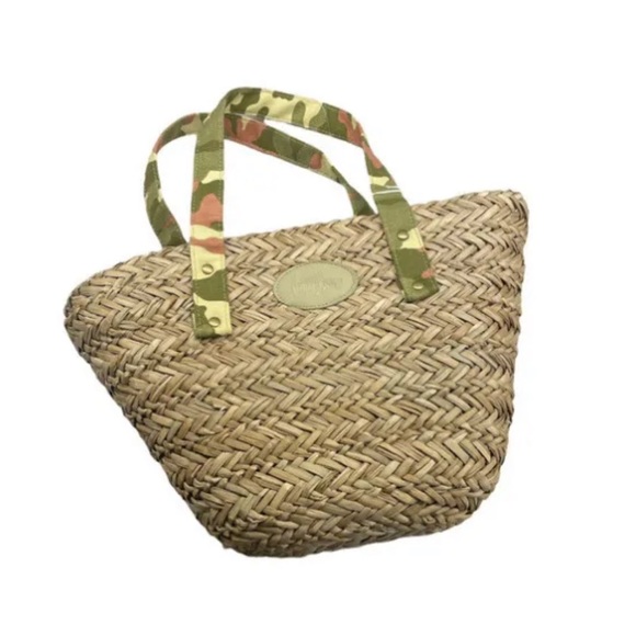 Neiman Marcus Handbags - Nieman Marcus Straw Handbag Pink Camouflage Handles Beach Bag